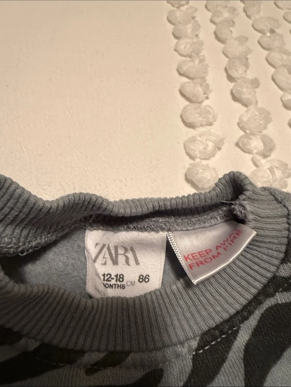 Zara Kids Grey and Black Zebra Print Set - 12-18 months